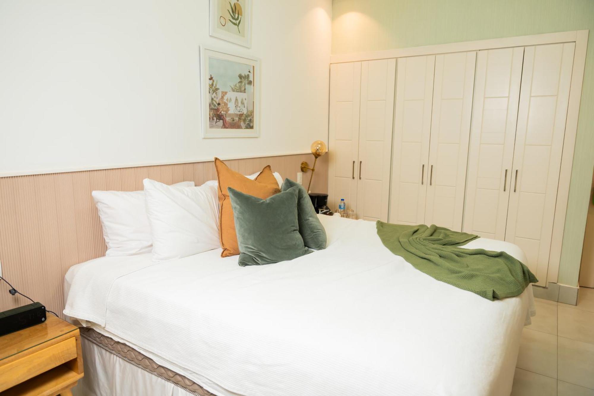 Hotel Stay Here Suites 산토도밍고 외부 사진