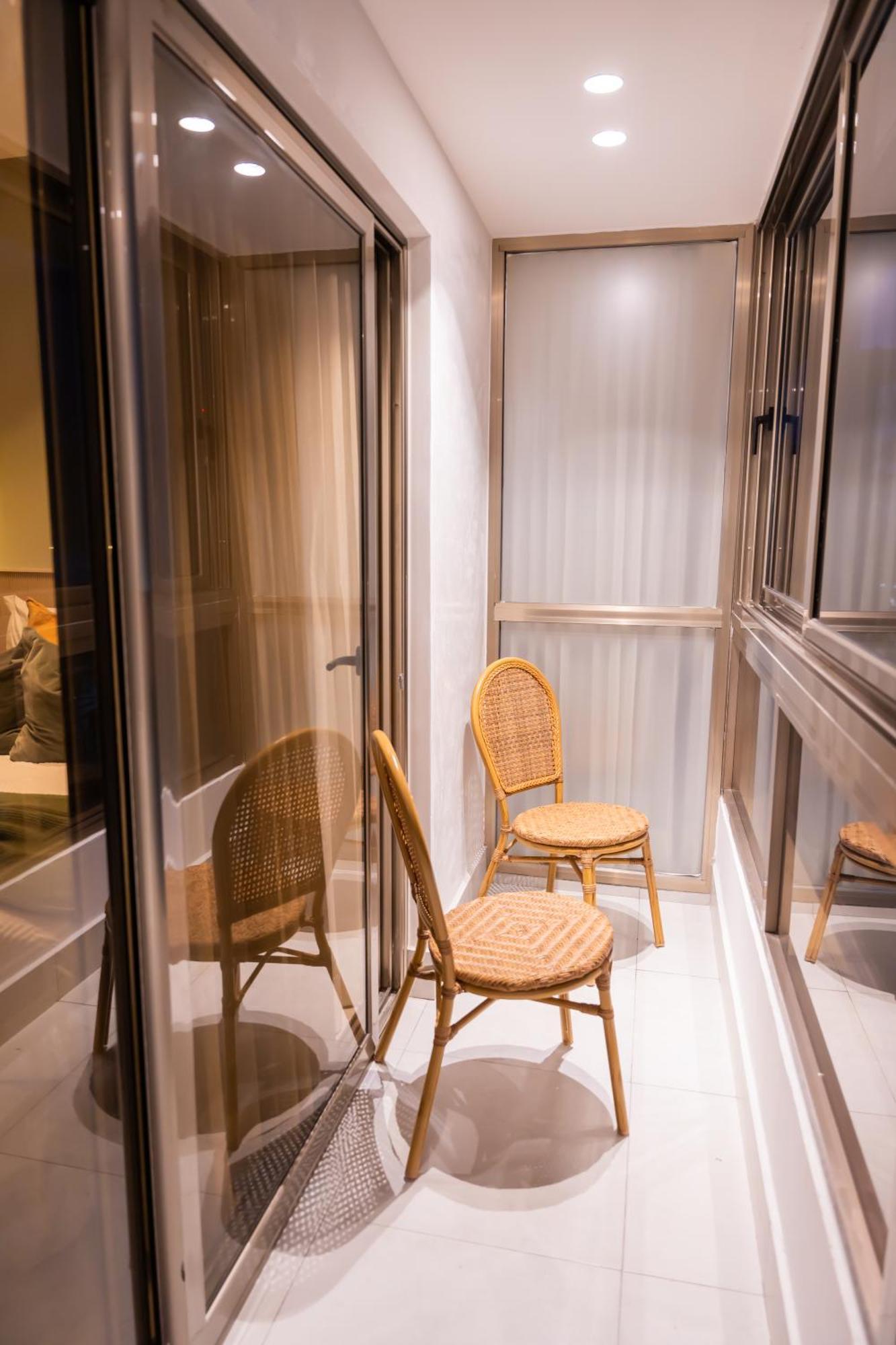 Hotel Stay Here Suites 산토도밍고 외부 사진
