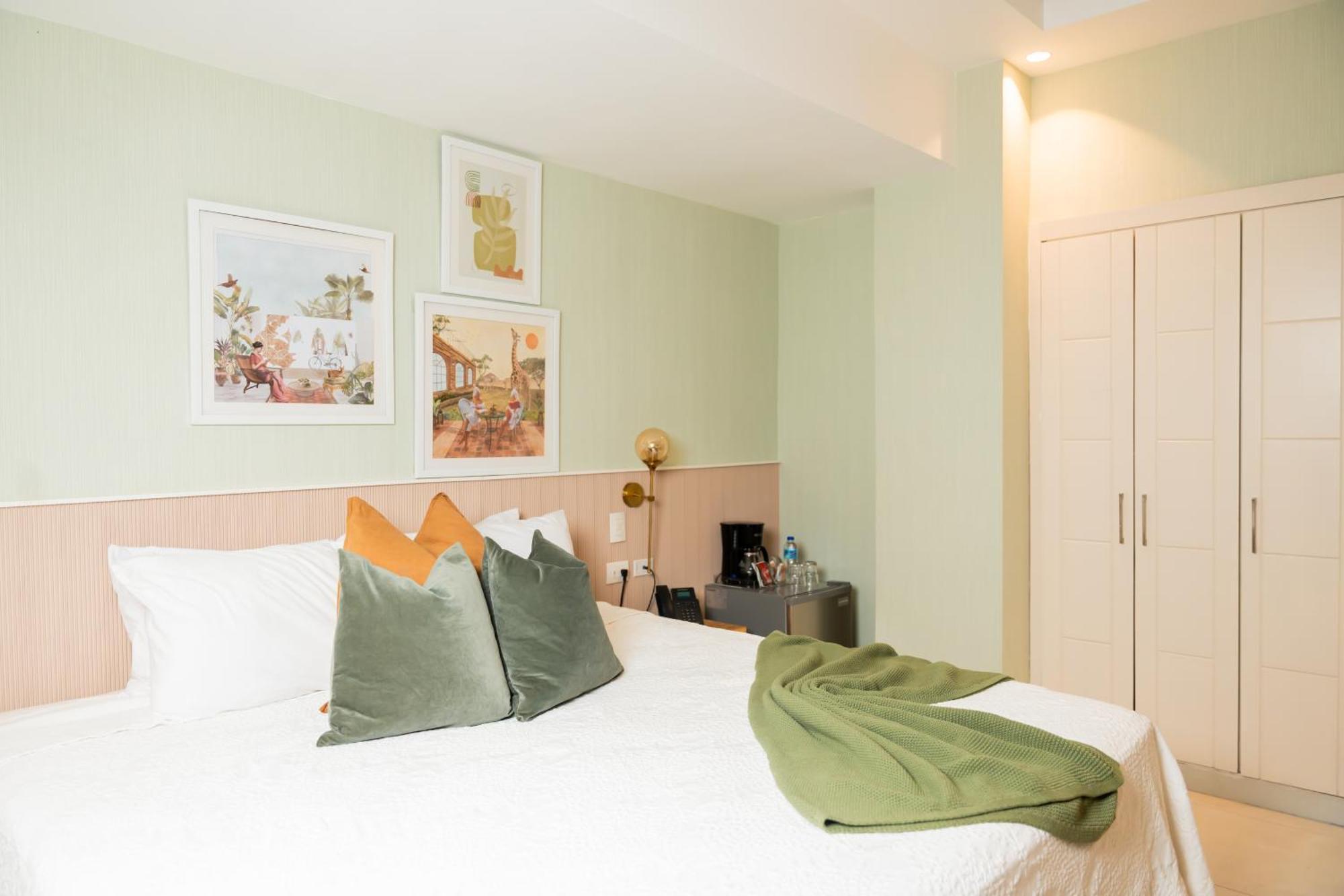 Hotel Stay Here Suites 산토도밍고 외부 사진