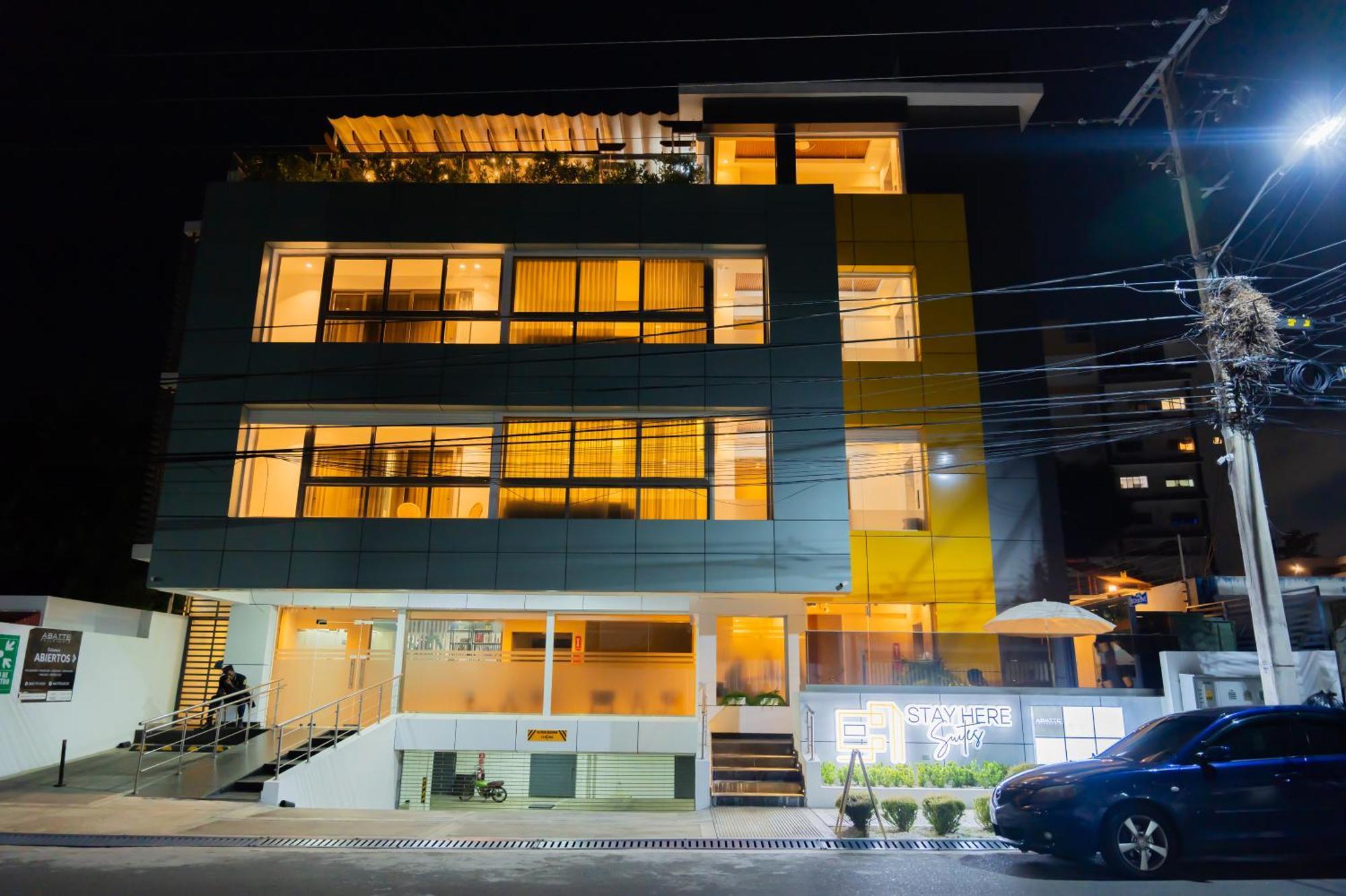 Hotel Stay Here Suites 산토도밍고 외부 사진